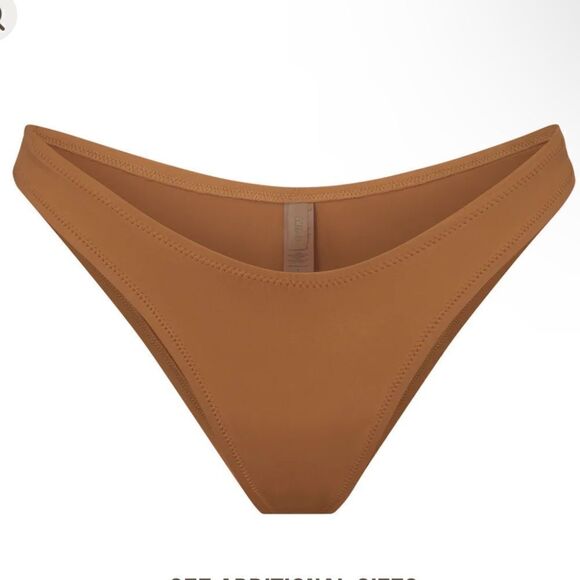 NWT SKIMS CHEEKY TANGA BOTTOMS - Picture 4 of 8